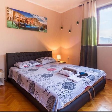 Alex Guesthouse Kotor Extérieur photo