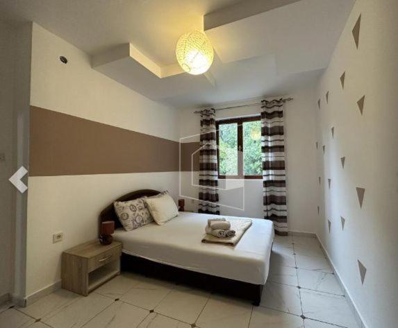Alex Guesthouse Kotor Extérieur photo